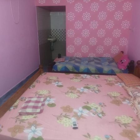 Amp Lodge Vellore Buitenkant foto